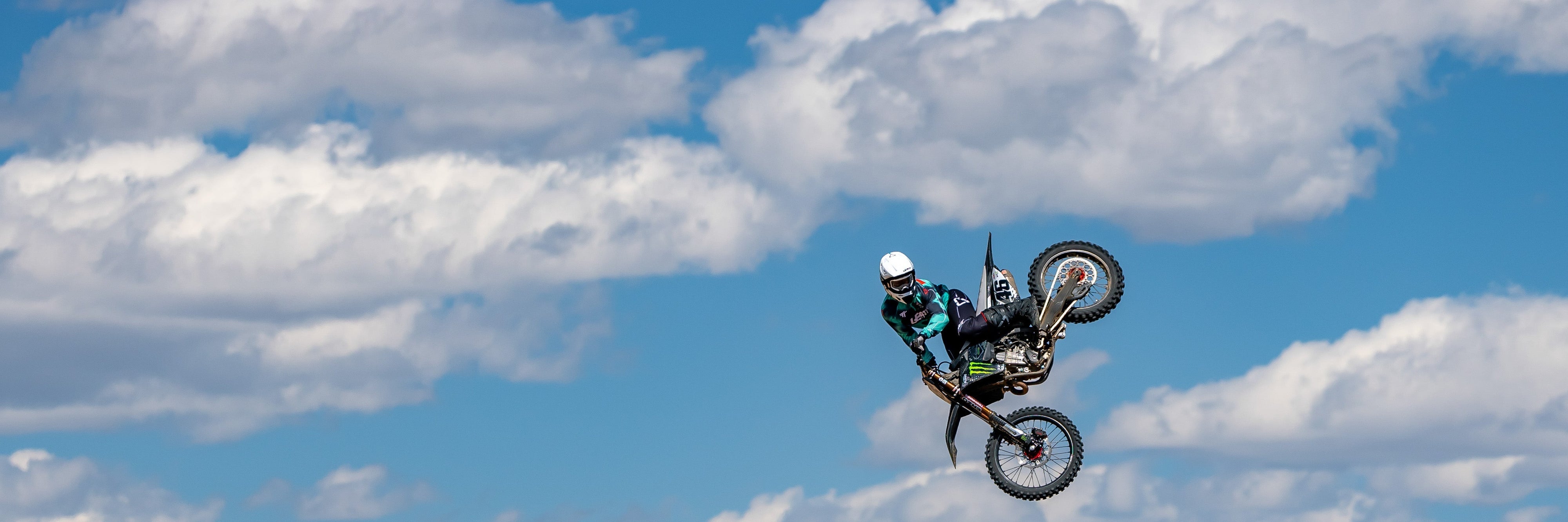 Moto Apparel