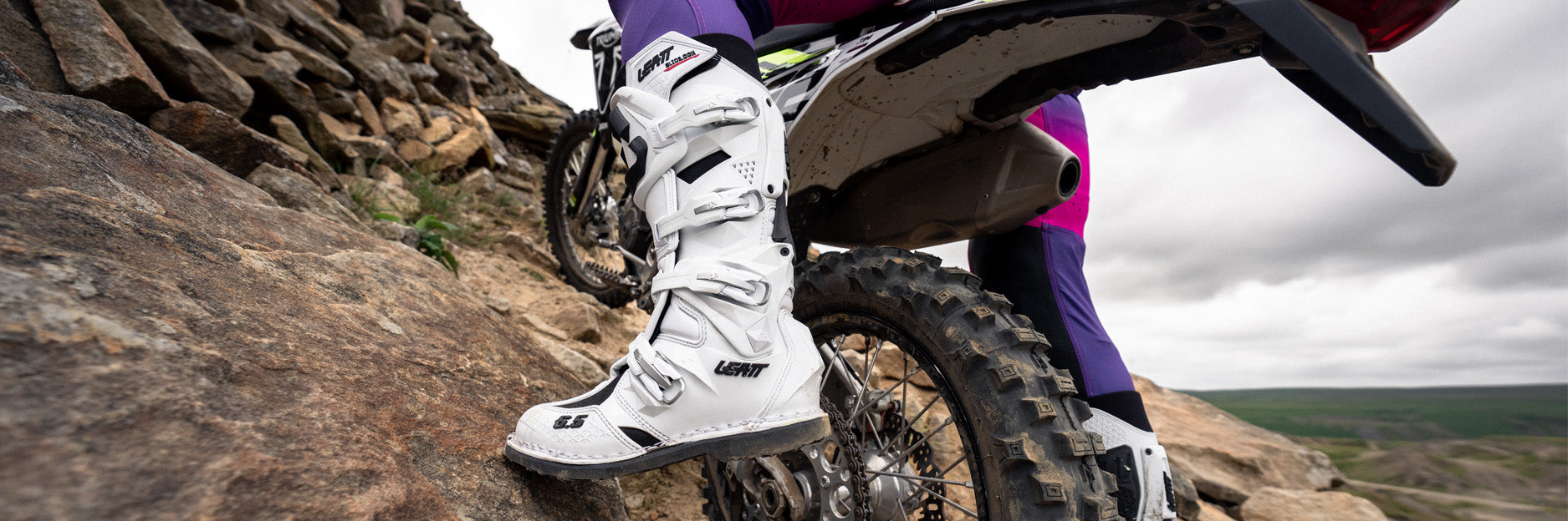 Moto Boots