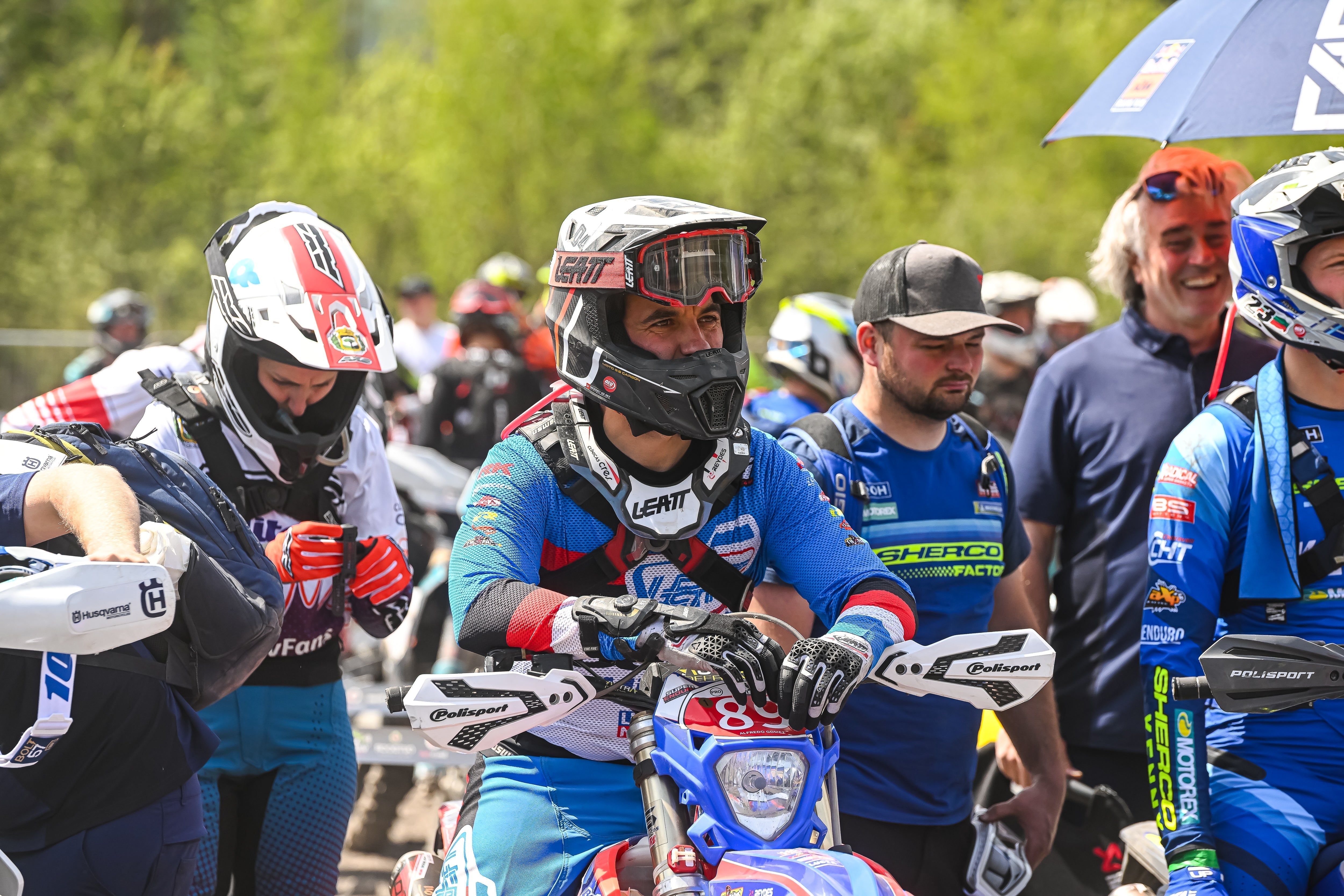 Alfredo Gomez Leatt athlete sitting on bike